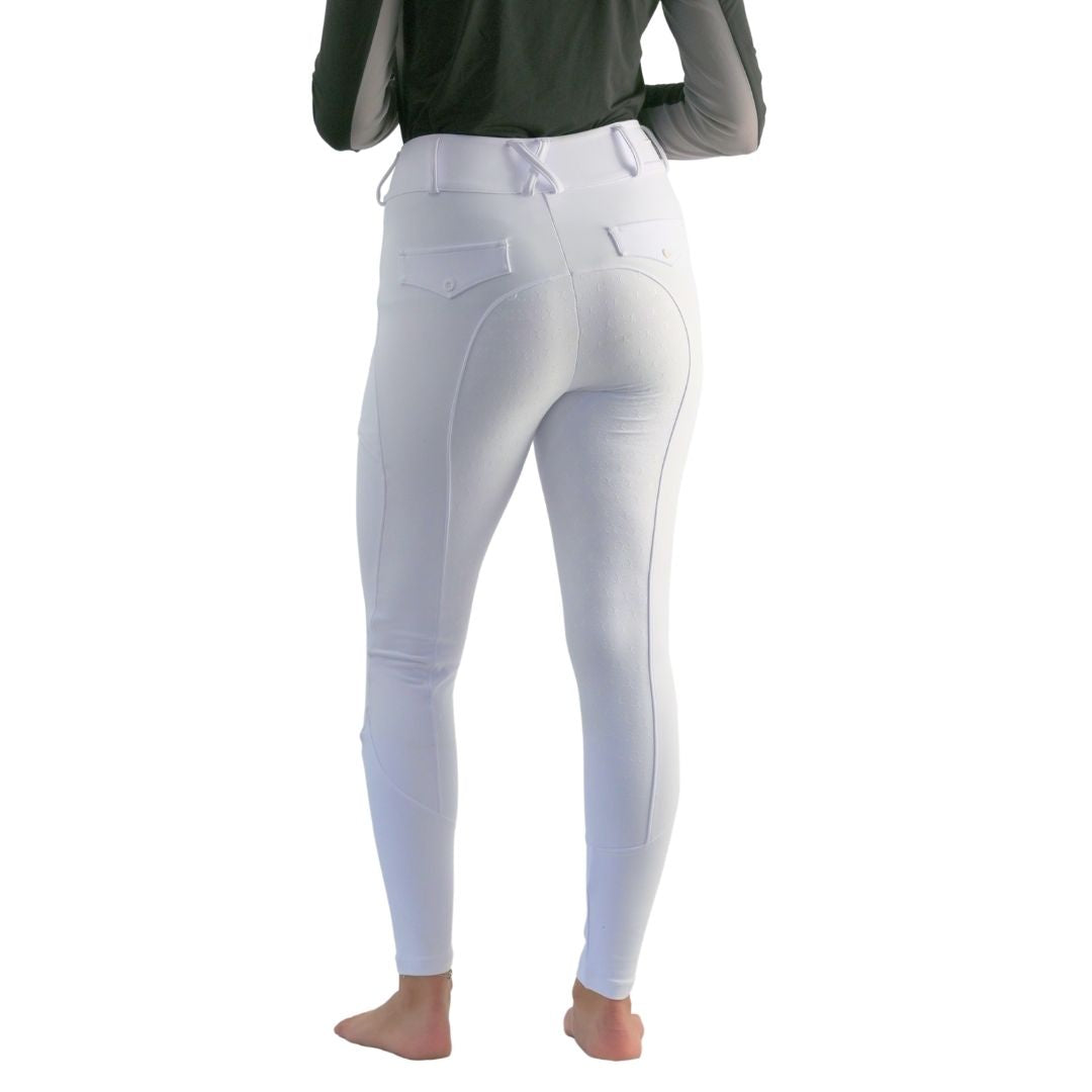 Culotte blanche extensible dans les 4 sens pour un confort ultime