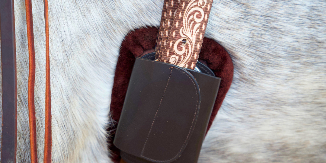 Pressure Relief Western Cinch with Faux Fleece Pads