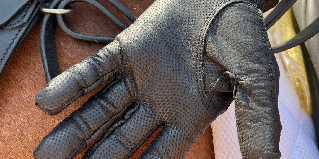 Tackified_Coppertech_Leather_Premium_Riding_Glove_in_Black_2.jpg