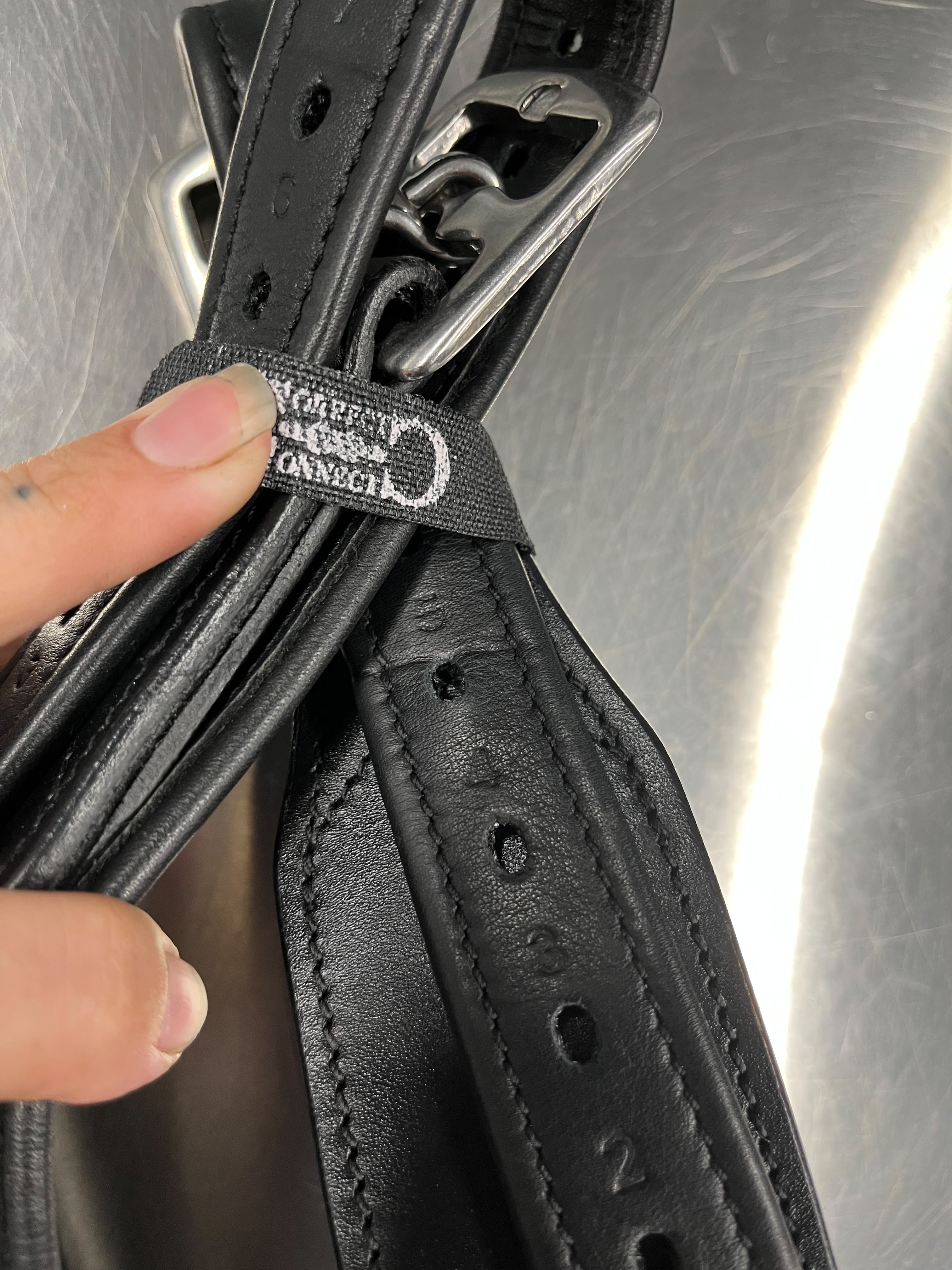 CLEARANCE Stable Ride Stirrup Leathers Black 54"