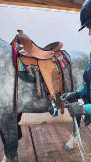 Pressure Relief Western Cinch with Faux Fleece Pads